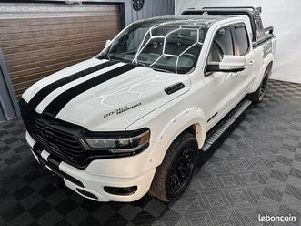dodge ram 5.7 v8 hemi 401ch 4x4 * caméras * cuir * attelage