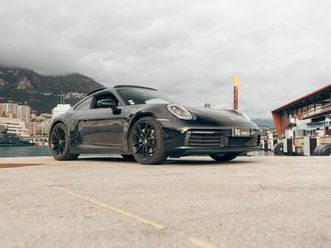 porsche 992 carrera coupé 3.0 385ch pdk – configuration noire – toit ouvrant électrique / sièges chauffants