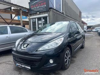 peugeot 207 1.4 vti 95 active 77 000kms