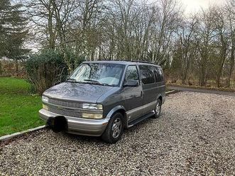 chevrolet astro van