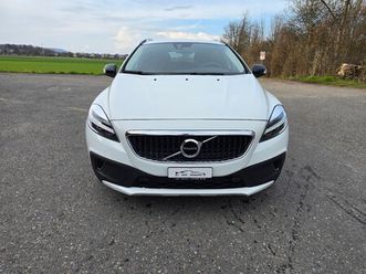 v40 cross country t3 momentum