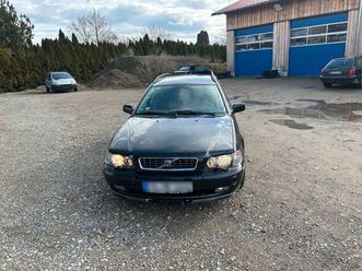 volvo v40 benzin tüv neu