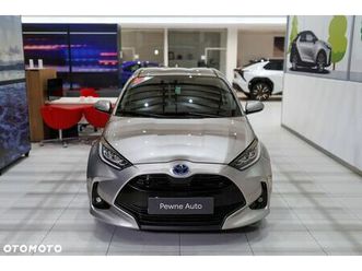 toyota yaris hybrid 1.5 comfort