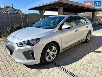 hyundai ioniq 2017