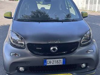 smart 1.0 urban runner allestimento brabus