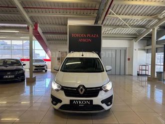 galeriden renault express combi 1.5 bluedci joy 2023 model kocaeli 41.870 km beyaz - 38649574 | arabam.com