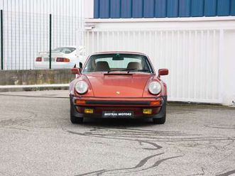 porsche 930