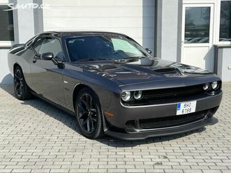 dodge challenger 5.7 v8 hemi dph