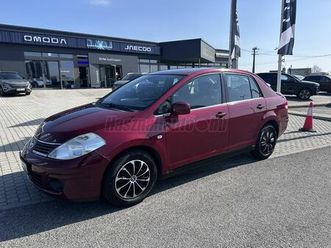 nissan tiida 1.8 acenta