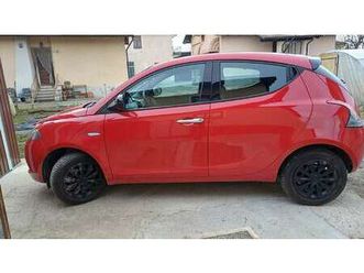 1.0 firefly hybrid silver plus s&s 70cv