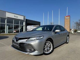 2.5 hybrid executive cvt 1.tulaj. magyarországi. vezetett szervizkönyv