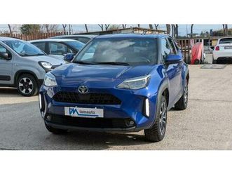 toyota yaris cross hybrid trend e-cvt 1.5cc 120cv camera post. navi