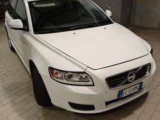 volvo v50 d2 polar