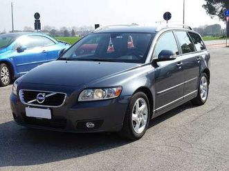 v50 1.6 d2 polar plus 115cv