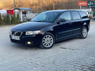volvo v50 2008