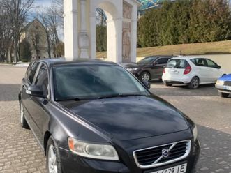 volvo v50 2009