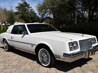 1985 buick riviera clean car fax amazing condition laser straight as new !!