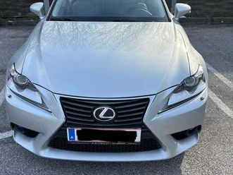 lexus is 300h business