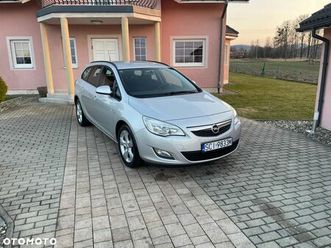 opel astra 1.4 turbo sport