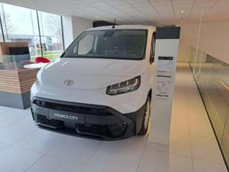 ② toyota proace city 1.5d 75kw swb comfort — camionnettes & utilitaires — 2ememain