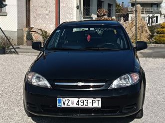 chevrolet lacetti gotovina ili obročna otplata /zamjena ,