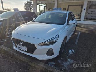hyundai i30 1.4 mpi 5 porte go!