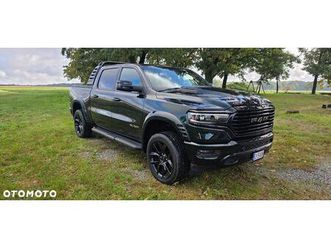 ram 1500 5.7 crew cab shortbed laramie black