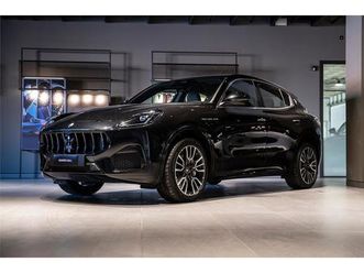 maserati grecale l4 mhev 300cv awd