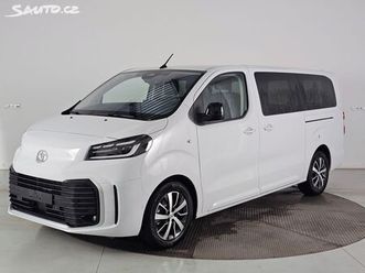 toyota proace verso 2.2d 8at business comfort 9s