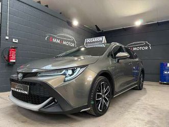 corolla sw hybrid 1.8 trek e-cvt