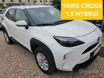 toyota yaris cross 1.5 hybrid 5p. e-cvt business