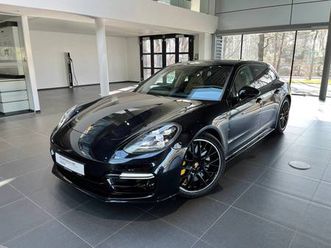 porsche panamera turbo s sport turismo