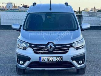 galeriden renault express combi 1.5 bluedci touch 2022 model tekirdağ 110.000 km gri - 38658159 | arabam.com