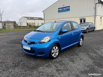 toyota aygo 1.0i 70cv essence - 5 porte - 2010