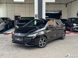 mg mg3 3 1.5 195h 100 full-hybrid 1.83kwh luxury bva / camera 360° / 1ere main / garantie 7 ans /