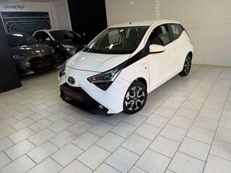 toyota aygo 2020 aytomato full extra εγγύηση μηχανήσ σασμάν 6 μήνεσ