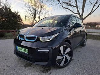 bmw i3 120ah (automata) kifogástalan állapot. hibamentes. azonnal elvihető. féktárcsák+betétek cserélve
