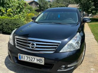 nissan teana 2010