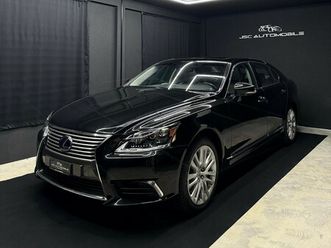 ls 600h 5.0 v8 excellence awd automatic