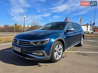 volkswagen passat alltrack 2022