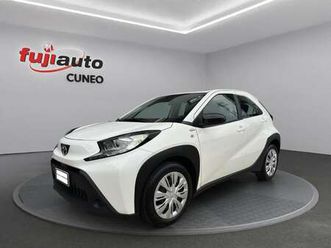 aygo x 1.0 active 72cv