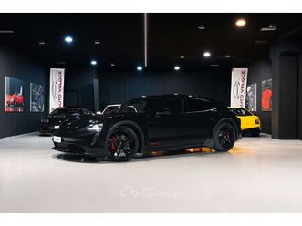 taycan cross turismo 4 5posti