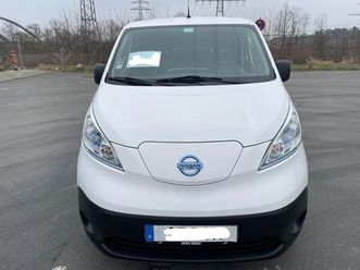 nissan ev 200 elektro