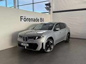 bmw ix3 50 xdrive fully charged m sport edition drag head-up