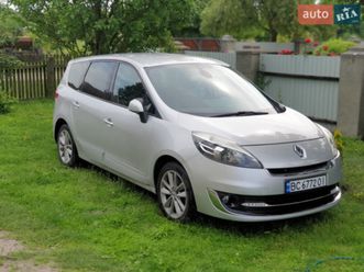 renault grand scenic 2012