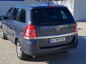 opel zafira 2010