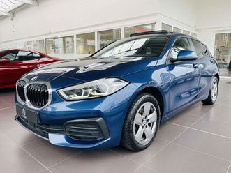 bmw série 1 118 ia ** garantie + toit pano + cockpit + led + gps**