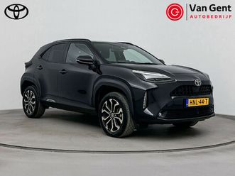 toyota yaris cross 1.5 hybrid 115 first edition | dodehoek detectie | stoel-/stuurverwarming | verwarmbare voorruit | adaptive cruise | parkeersensoren voor/ach