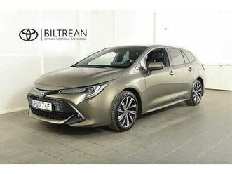 toyota corolla kombi 1,8 elhybrid style teknikpaket drag värmare