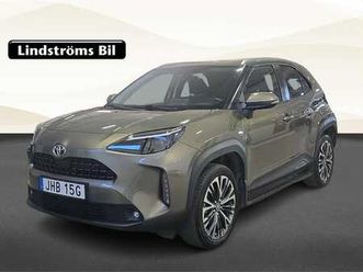 yaris cross 1,5 hybrid style edition sommar & vinterhjul